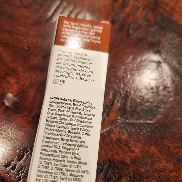 Glossier Cloud Paint Seamless Cheek Color - Picture 3 of 4